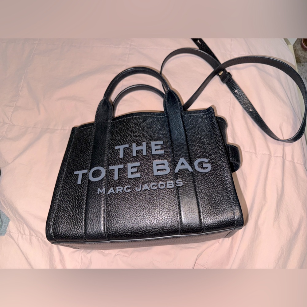 Marc Jacobs small tote bag